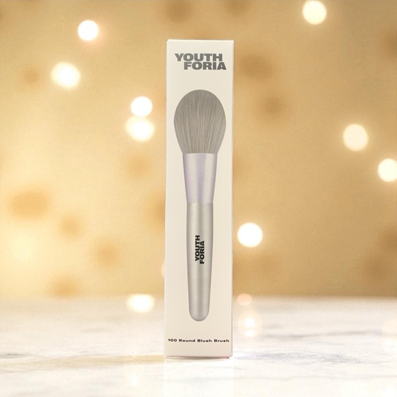Youth Foria 100 Round Blush Brush New In Box - Picture 4 of 6